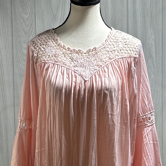 New Directions Pink Blouse With Bell Sleeves Size Small - Picture 2 of 9